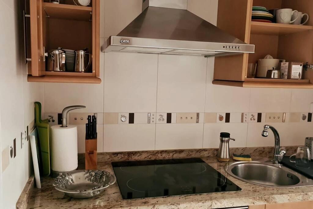 Appartamento Apartamento Coruna 400 Metros De La Playa La Coruña Esterno foto