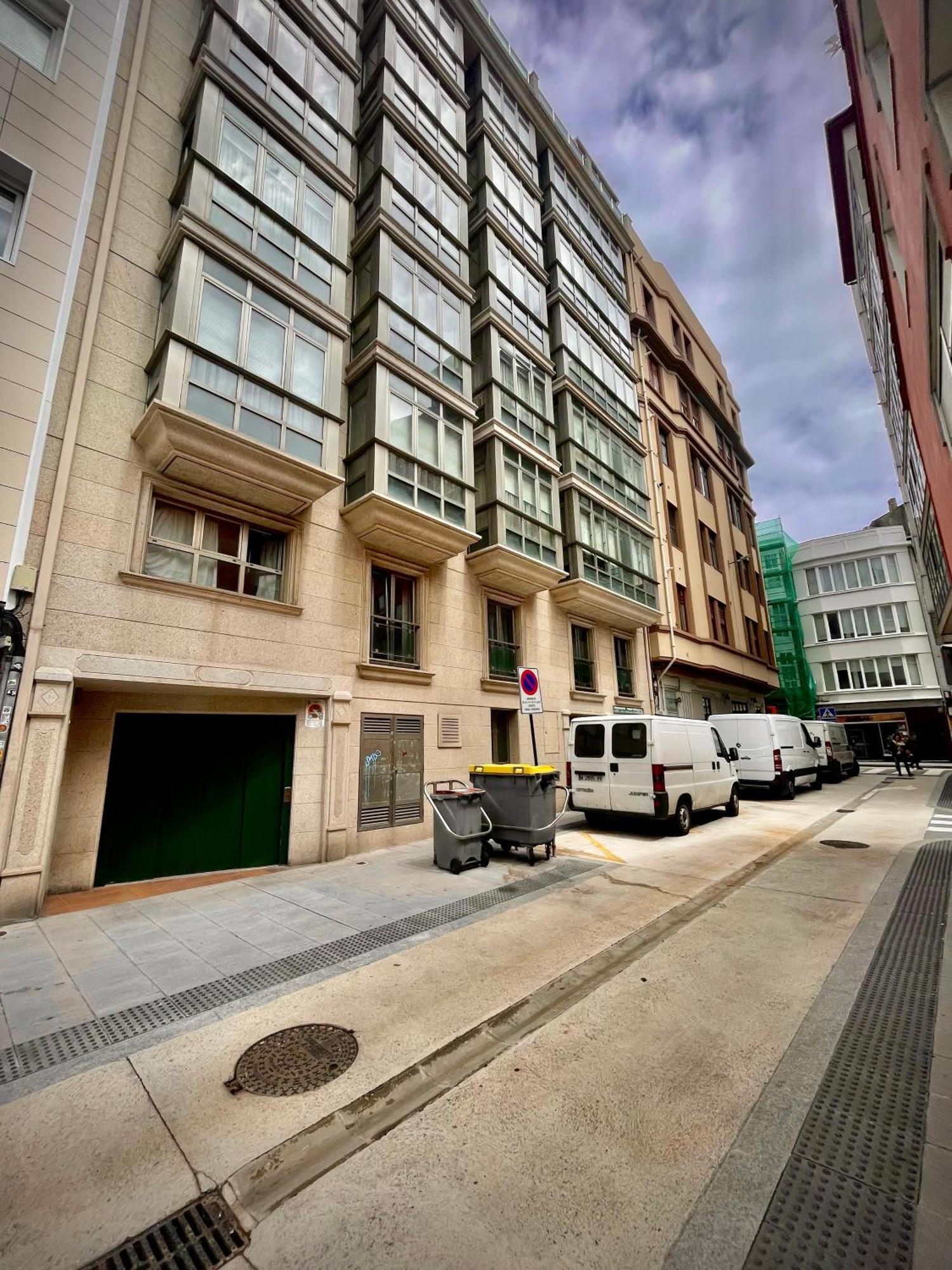 Appartamento Apartamento Coruna 400 Metros De La Playa La Coruña Esterno foto